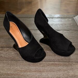 Leifsdottir Katarina Sculptural Inverted Wedge